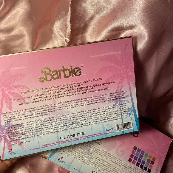 🩷NWT BARBIE EYESHADOW PALLET 🩷 - Picture 5 of 8